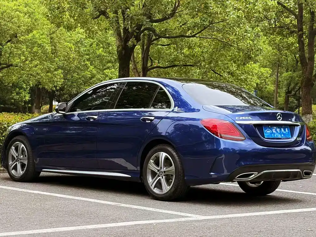 Mercedes-Benz C-Class 2020 — фото 7