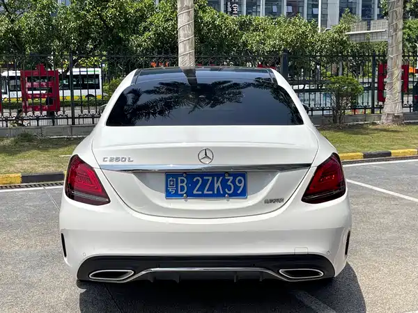 Mercedes-Benz C-Class 2020