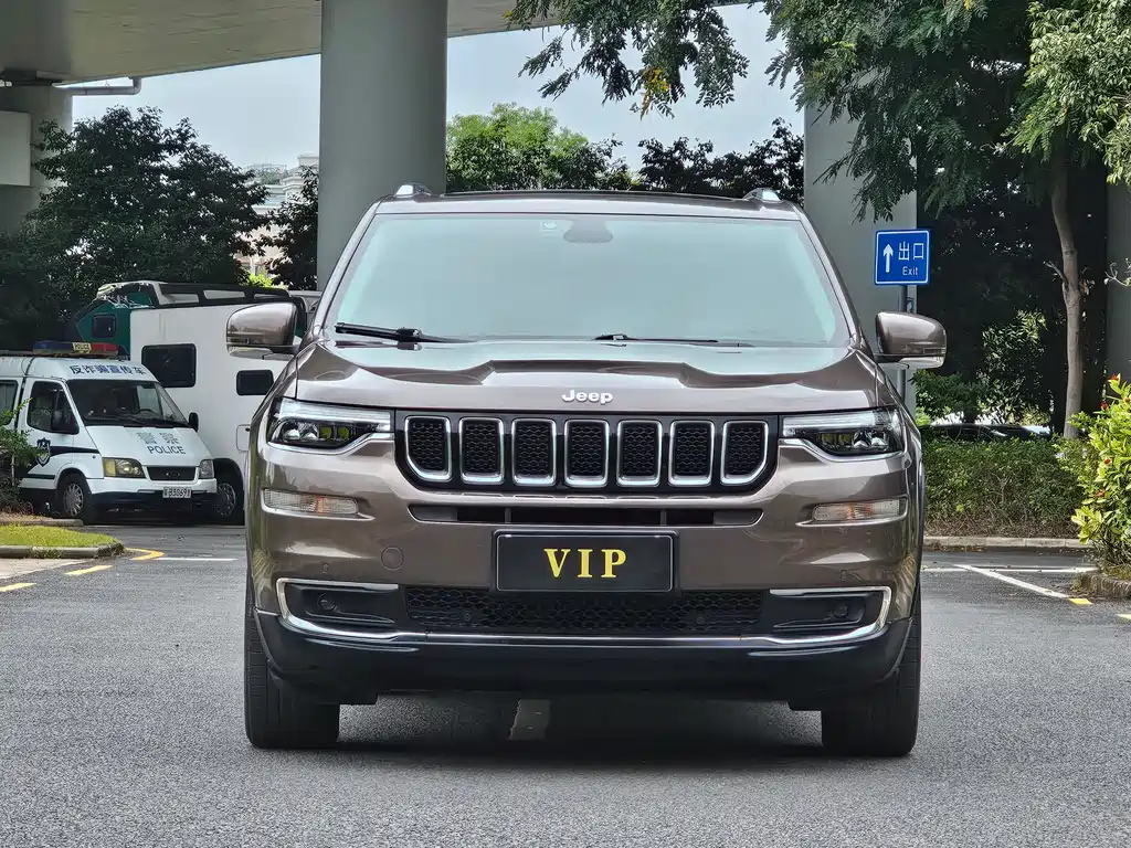 Jeep Grand Commander 2019 — фото 2