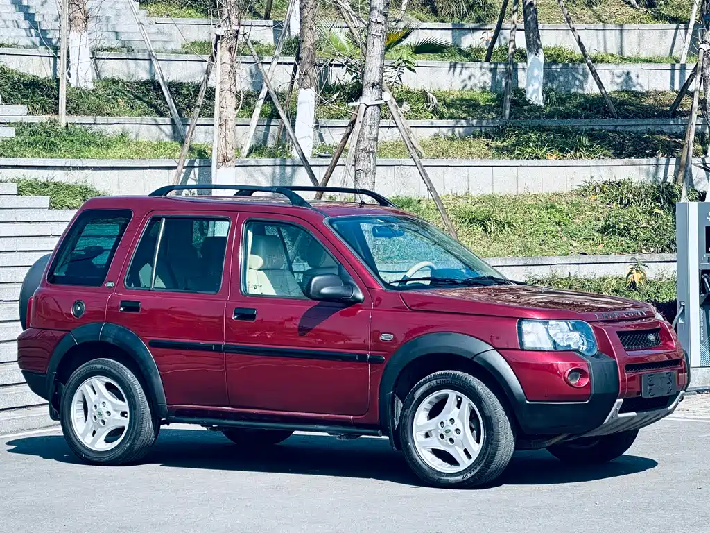 Land Rover Freelander 2006 — фото 2