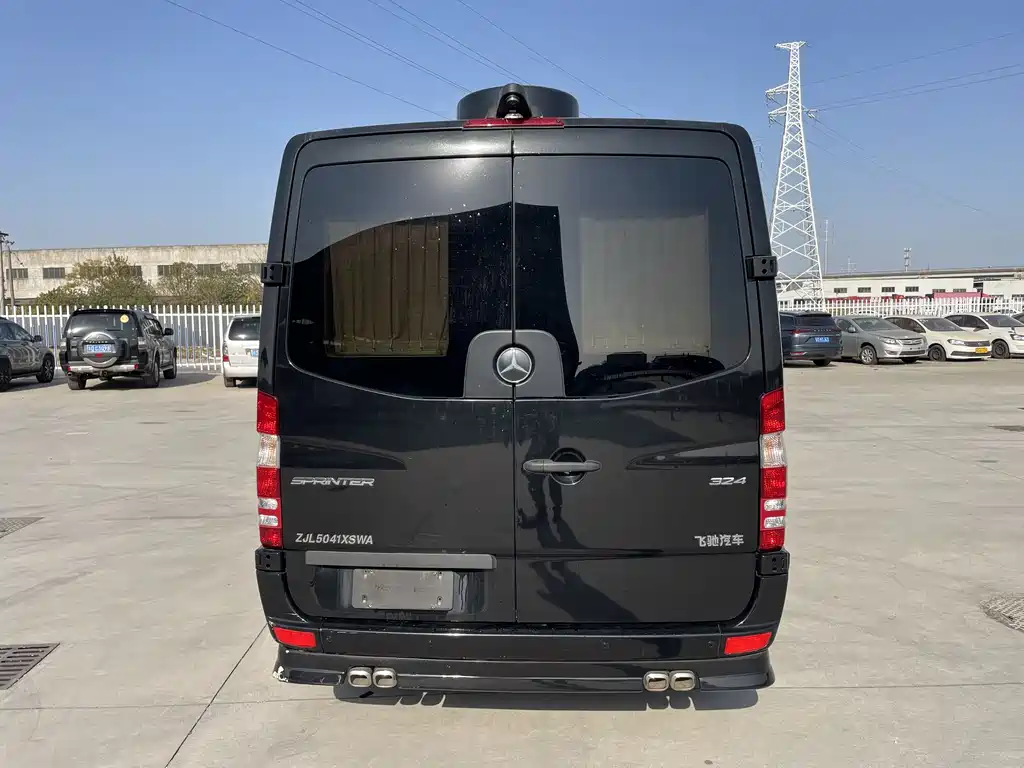 Mercedes-Benz Sprinter 2017 — фото 29