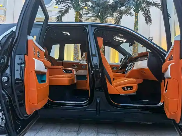 Rolls-Royce Cullinan 2020