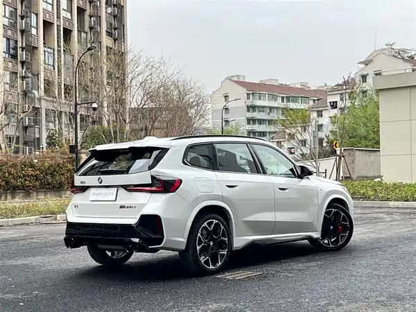 BMW X1 M35Li 2024