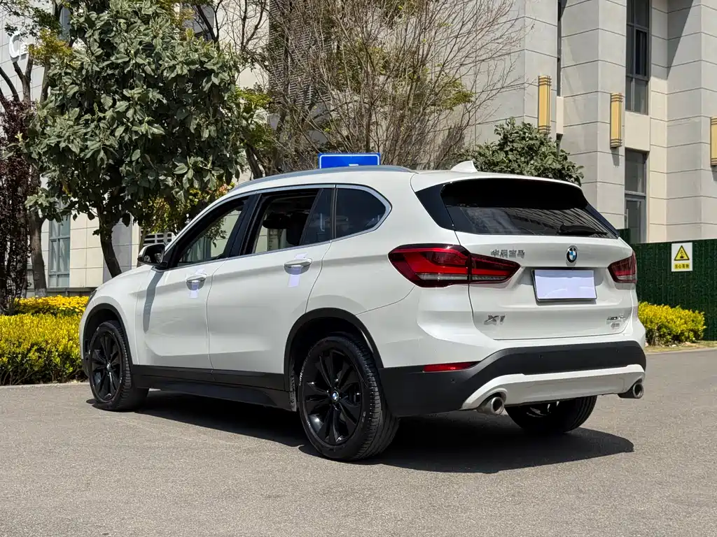 BMW X1 2020 — фото 6