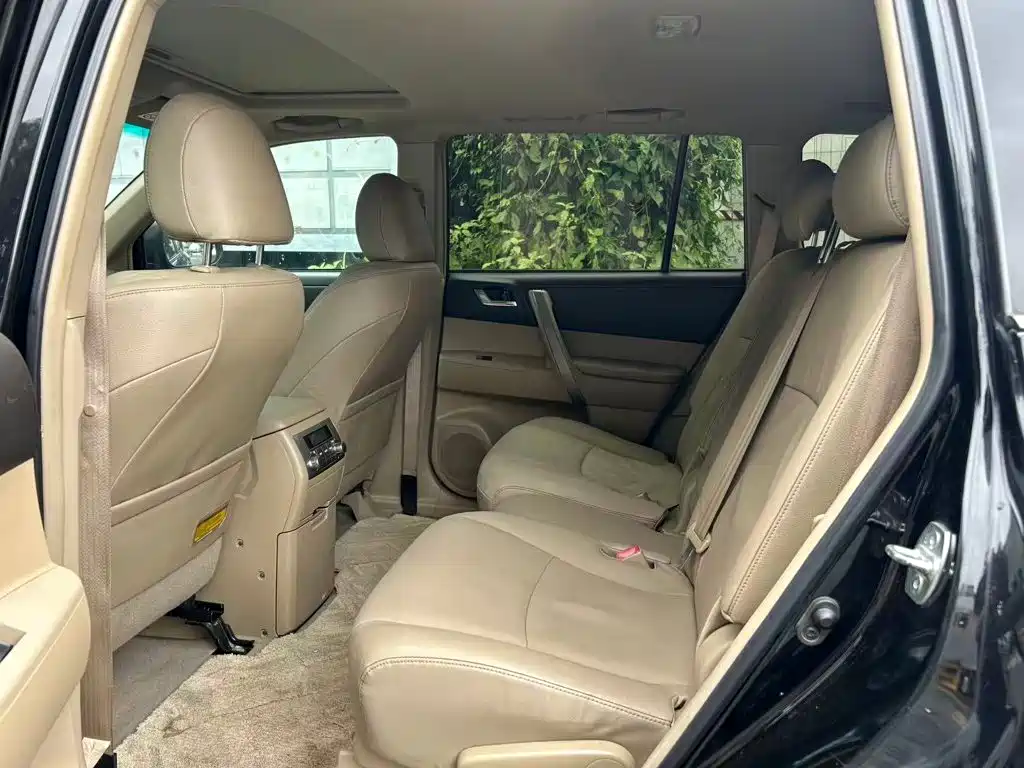 Toyota Highlander 2014