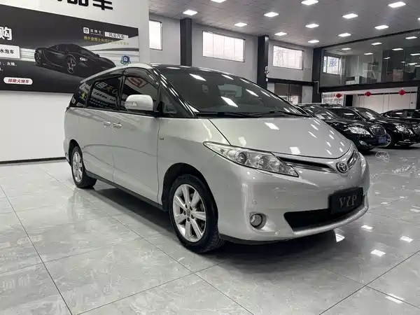 Toyota Previa 2012