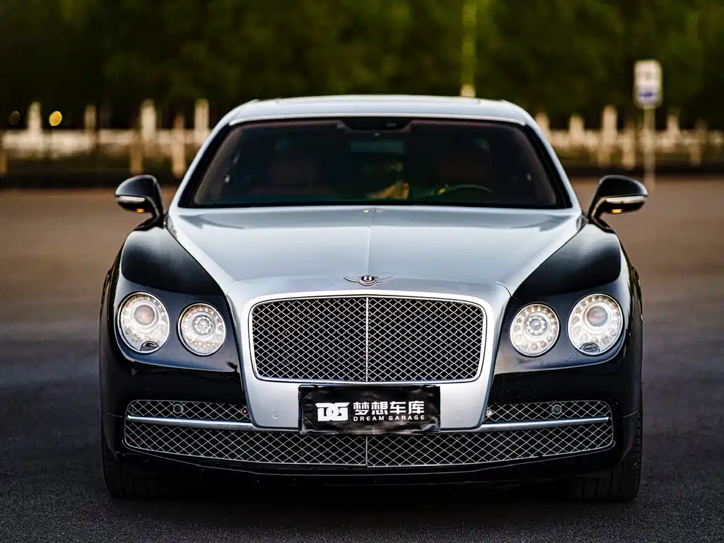 Bentley Flying Spur 2014 — фото 3