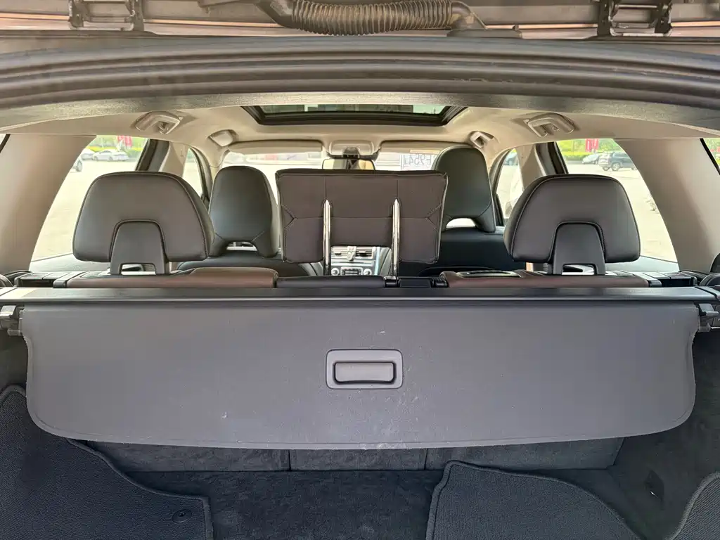 Volvo XC60 2015 — фото 15
