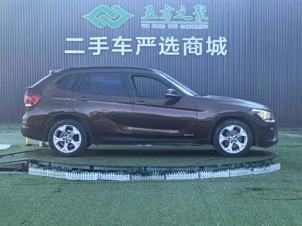 BMW X1 2012