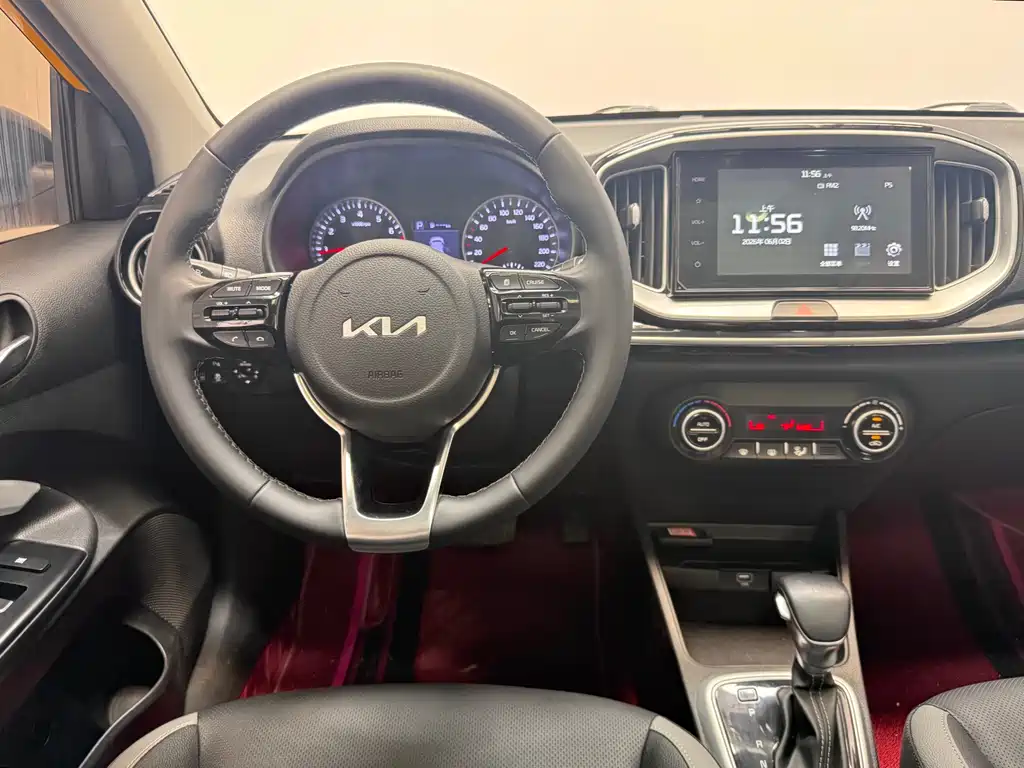 Kia KX1 2022 — фото 15