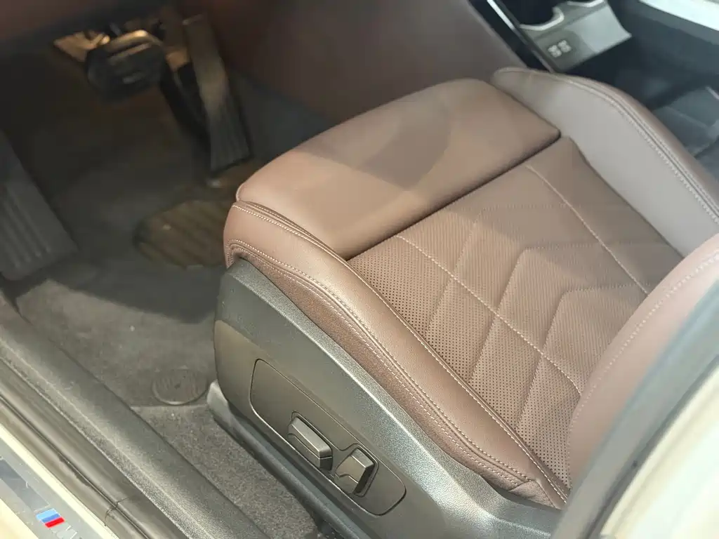 BMW X2 2025 — фото 16