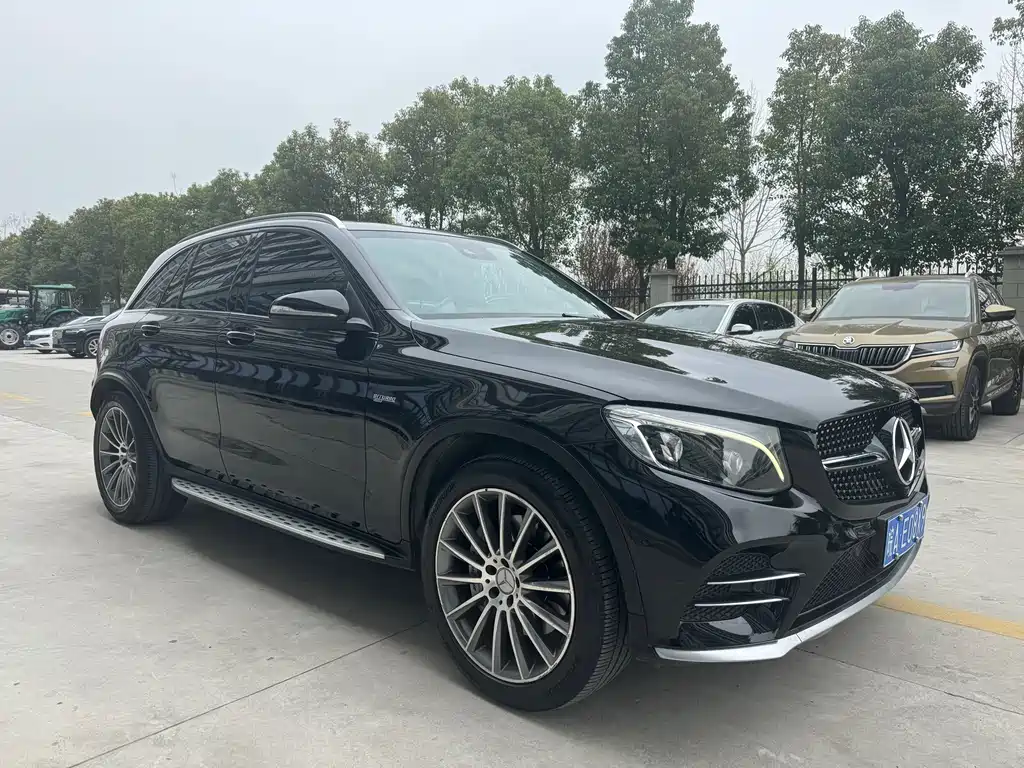 Mercedes-Benz GLC AMG 2017 — фото 3