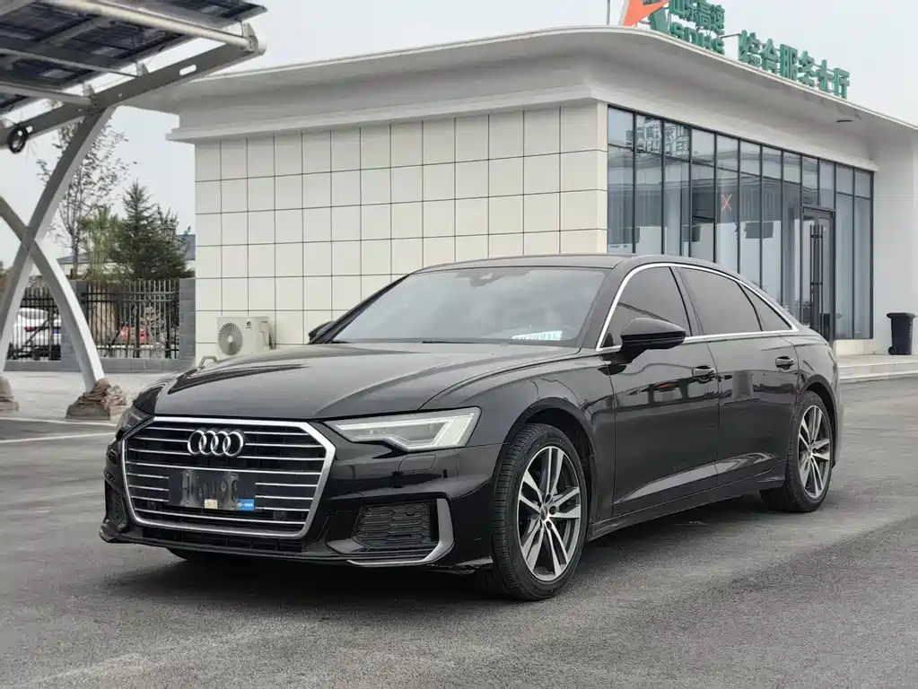 Audi A6L 2020 — фото 1