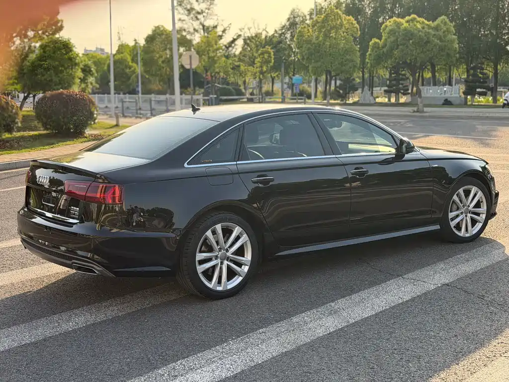Audi A6L 2018 — фото 3