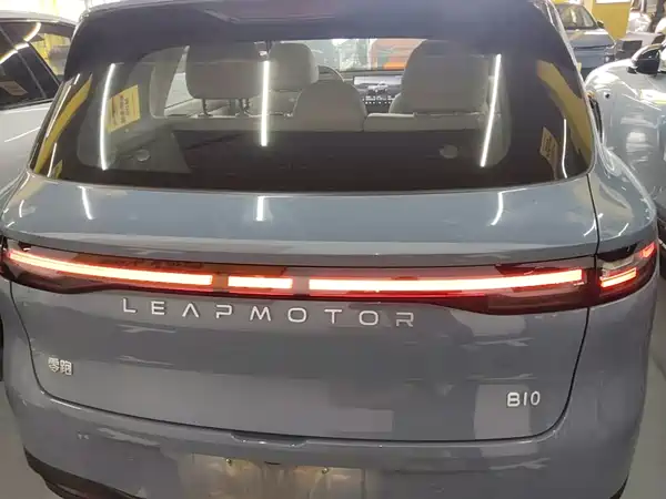 Leapmotor B10 2025