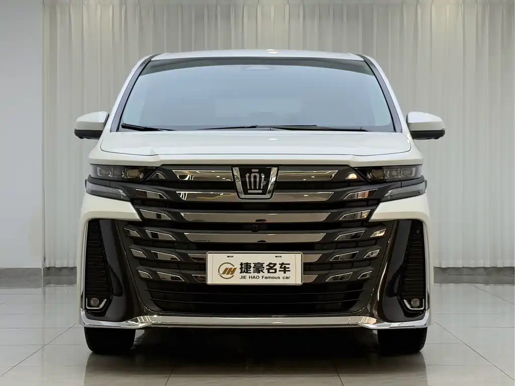 Toyota Vellfire 2026 — фото 2