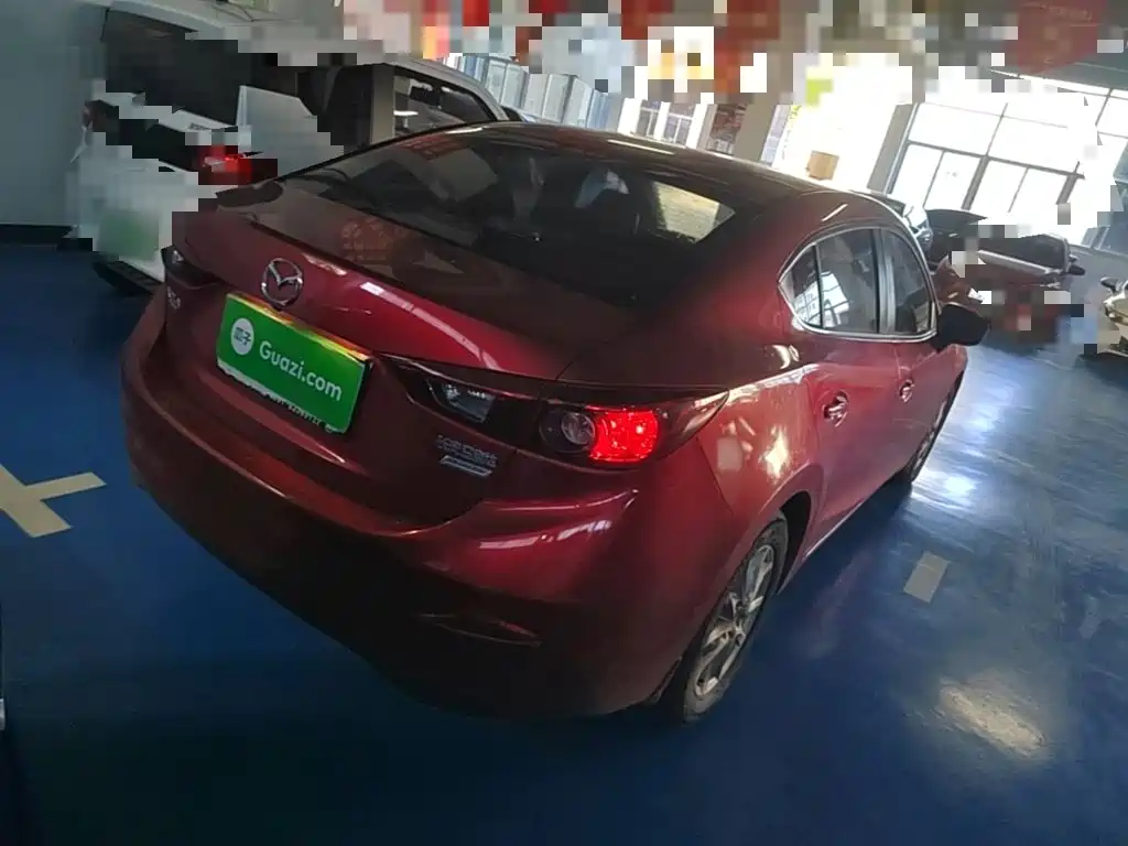 Mazda 3 Angkesela 2015