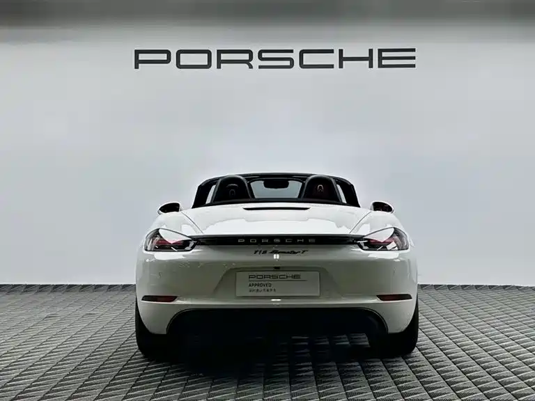 Porsche 718 2024 — фото 5