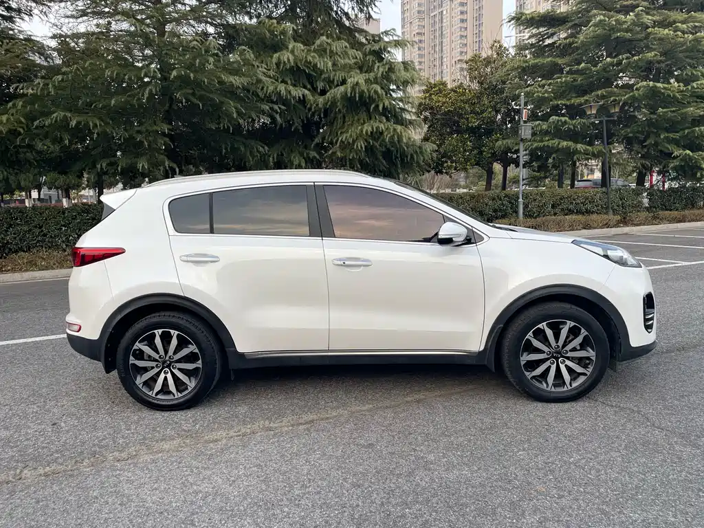 Kia KX5 2016 — фото 4