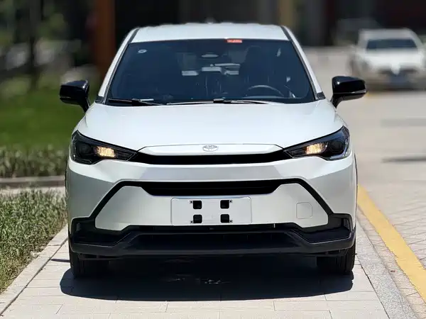Toyota Frontlander 2026
