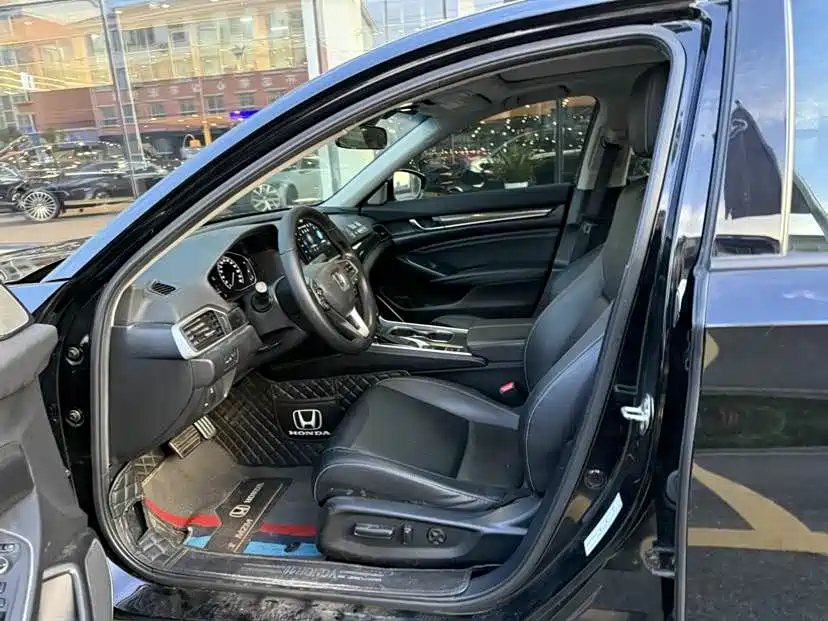 Honda Accord 2022