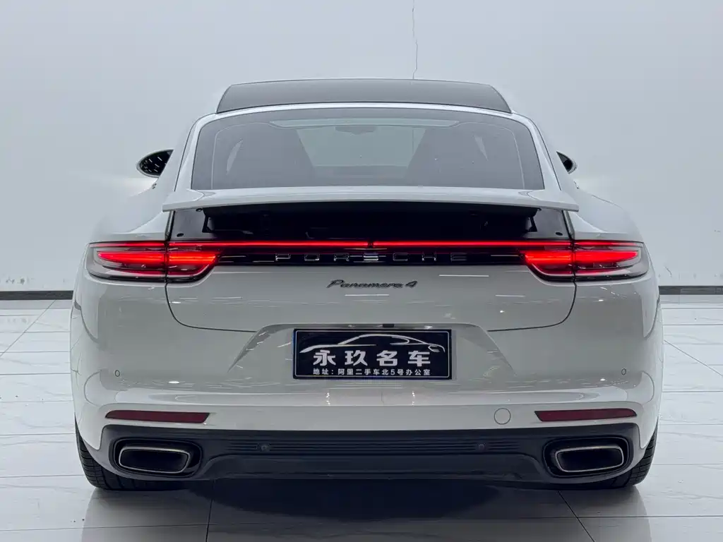 Porsche Panamera 2018 — фото 8