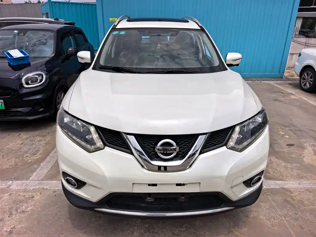 Nissan X-Trail 2014