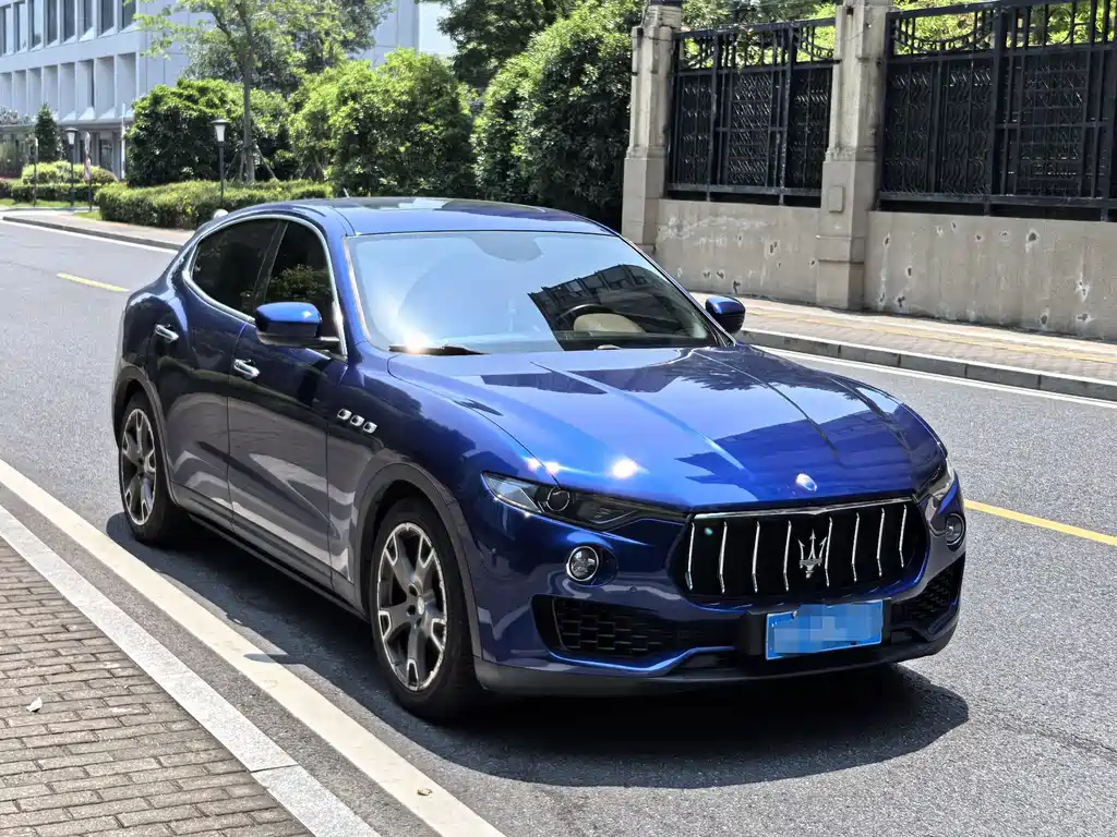 Maserati Levante 2018 — фото 3