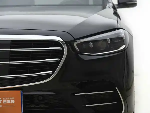 Mercedes-Benz S-Class 2021