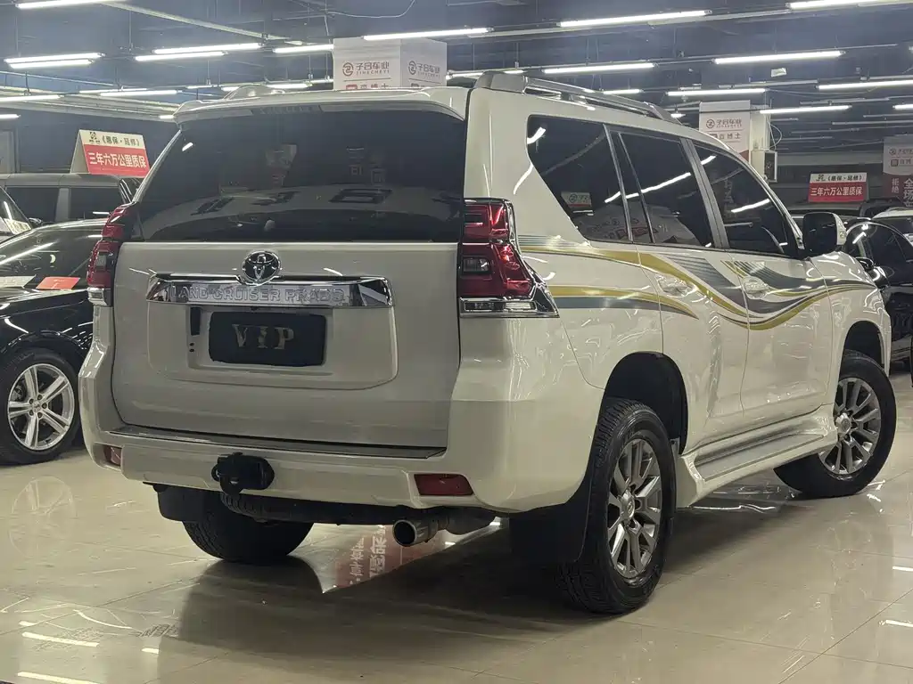 Toyota Prado 2018 — фото 4