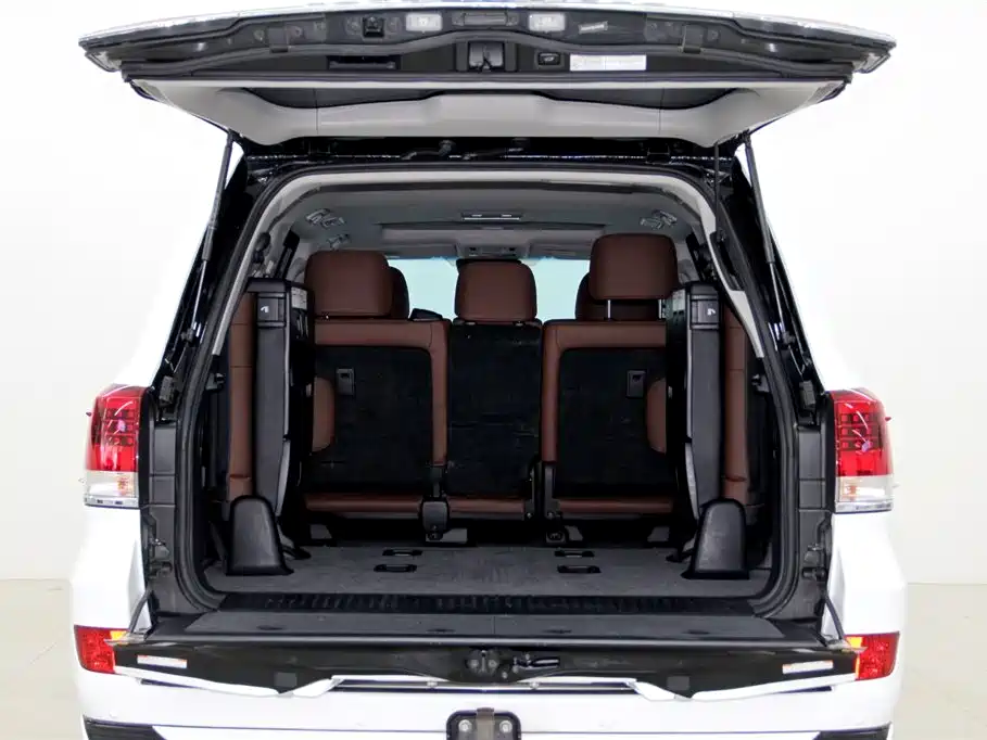 Toyota Land Cruiser 2020 — фото 30