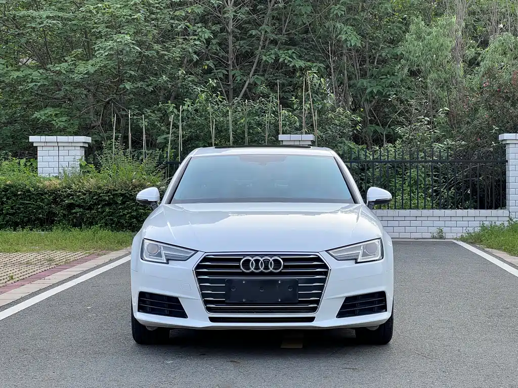 Audi A4L 2017 — фото 2