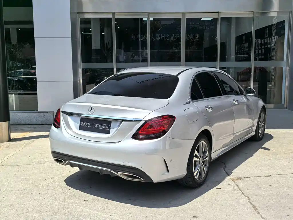 Mercedes-Benz C-Class 2019