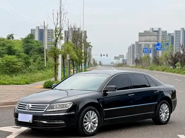 Volkswagen Phaeton 2012