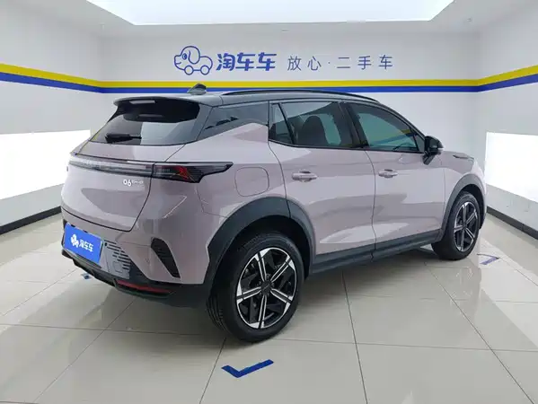 Lynk & Co 06 EM-P 2024
