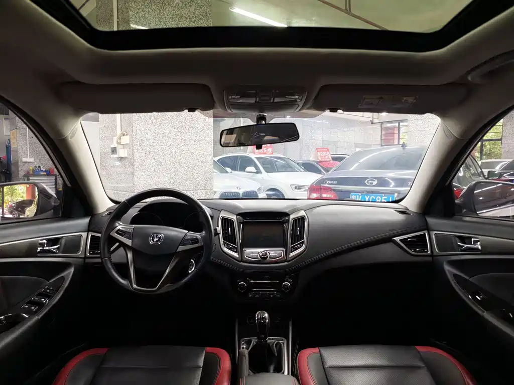 Changan Eado XT 2016