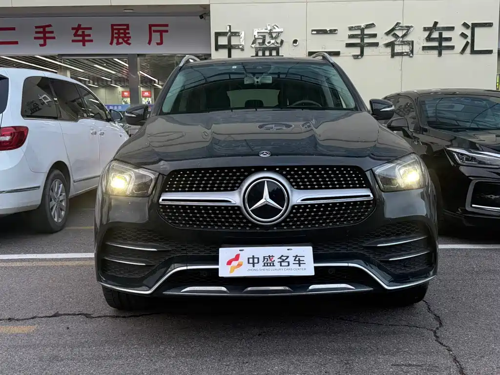 Mercedes-Benz GLE 2020 — фото 2