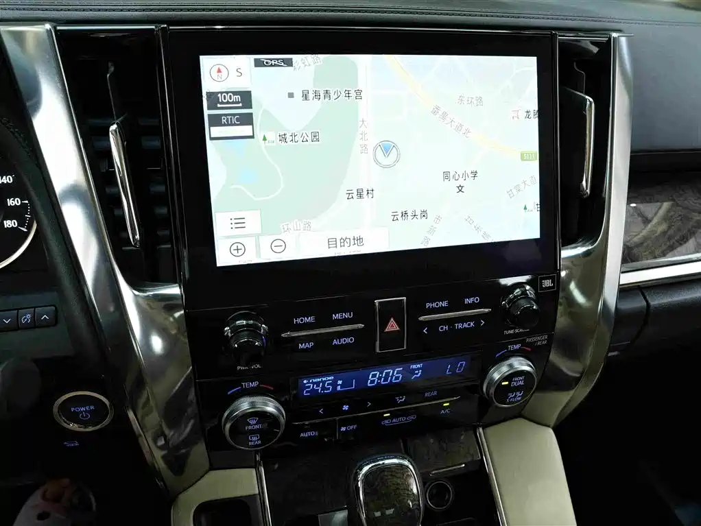 Toyota Alphard 2021 — фото 9