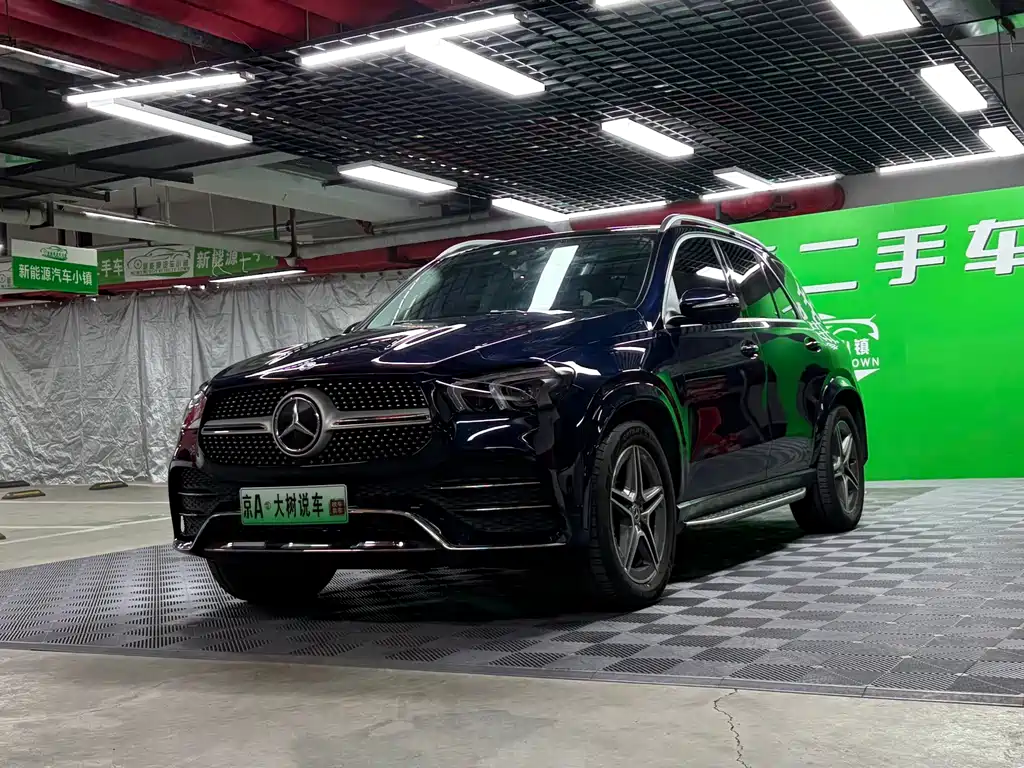 Mercedes-Benz GLE 2020 — фото 1