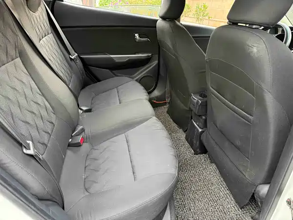 Kia K2 2013