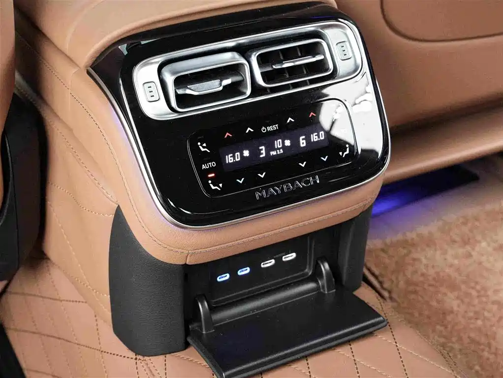 Mercedes-Benz Maybach S-Class 2025 — фото 18