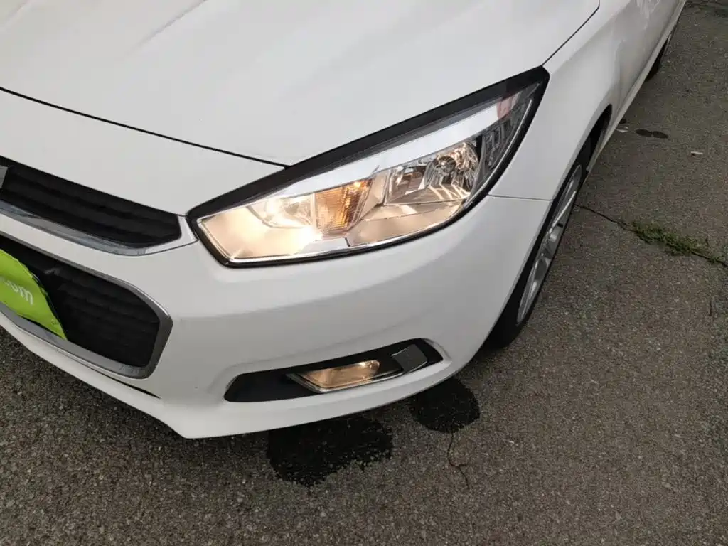 Chevrolet Cruze 2015 — фото 24