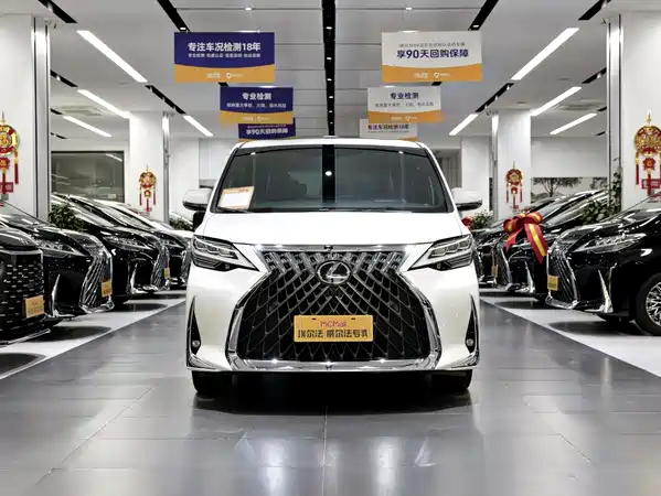 Lexus LM 2021