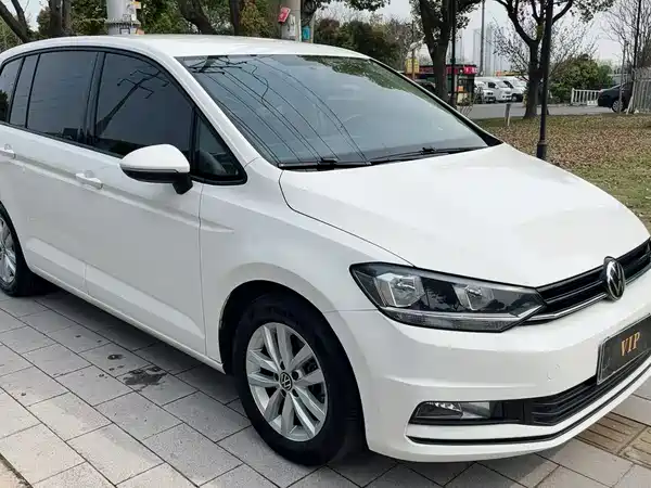 Volkswagen Touran 2021