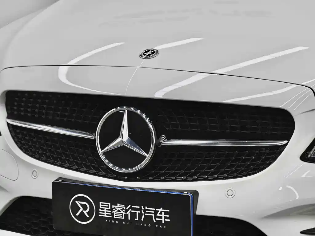 Mercedes-Benz C-Class 2023 — фото 9