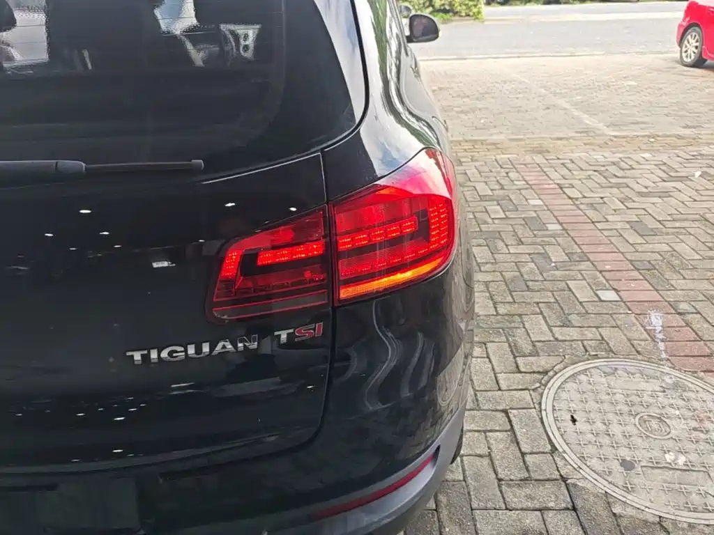 Volkswagen Tiguan 2015 — фото 8
