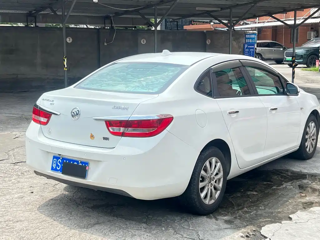 Buick Excelle GT 2012