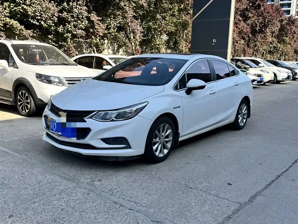 Chevrolet Cruze 2018 — фото 6