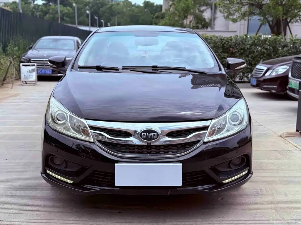 BYD Surui 2016 — фото 2