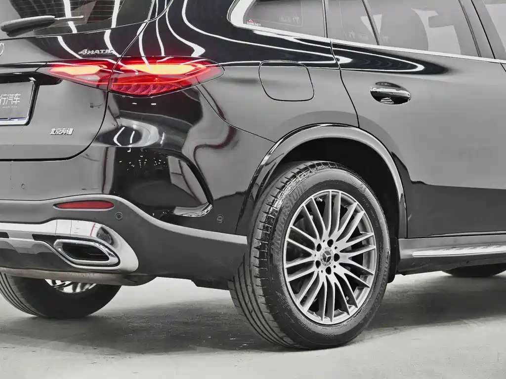 Mercedes-Benz GLC 2025 — фото 6